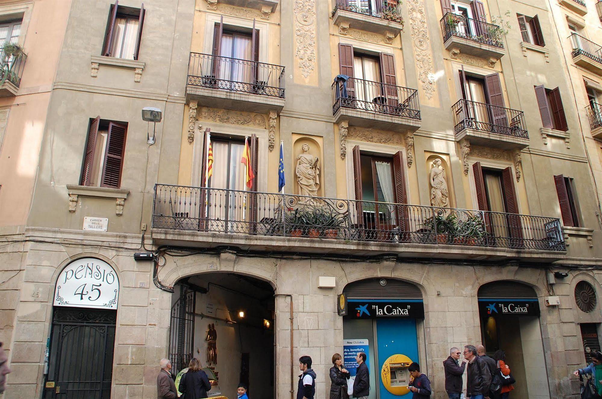 Pension 45 Barcelona Zewnętrze zdjęcie